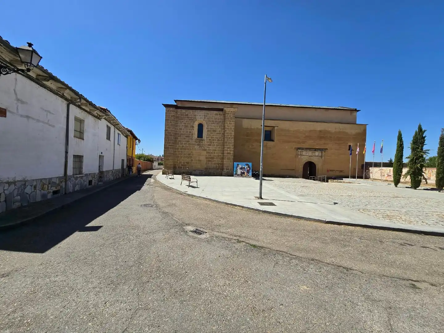 Vista exterior de Pis en venda en Mansilla de las Mulas amb Terrassa