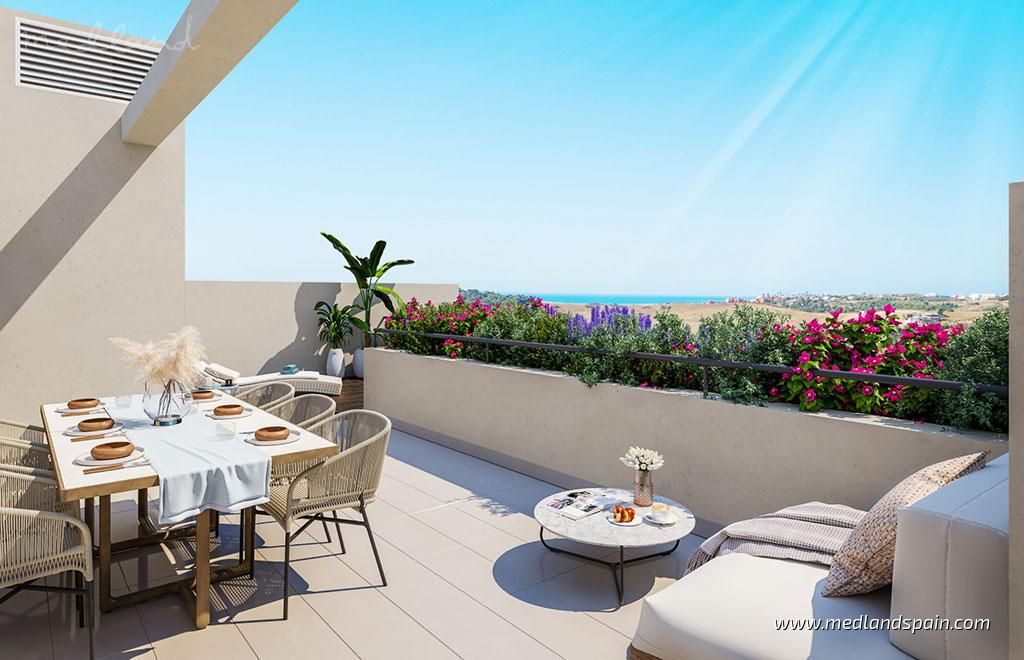 Apartment for sale in Estepona Golf