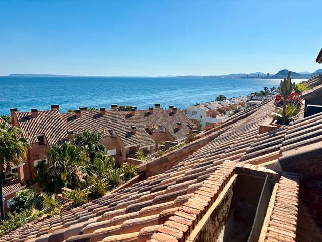 Casa adosada en Venta en Calle Océano en Cabo de las Huertas