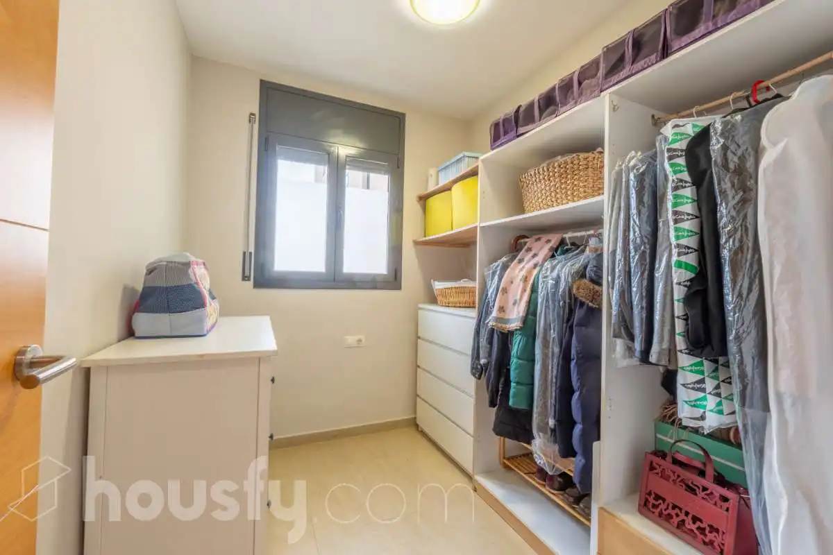 Flat for sale in CL AIGUAMOLLS, 12, Prat de Vilanova