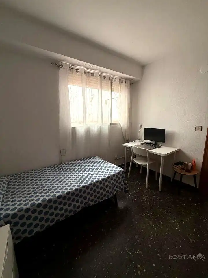 Bedroom of Flat for rent in Moncada  with Air Conditioner and Furnished