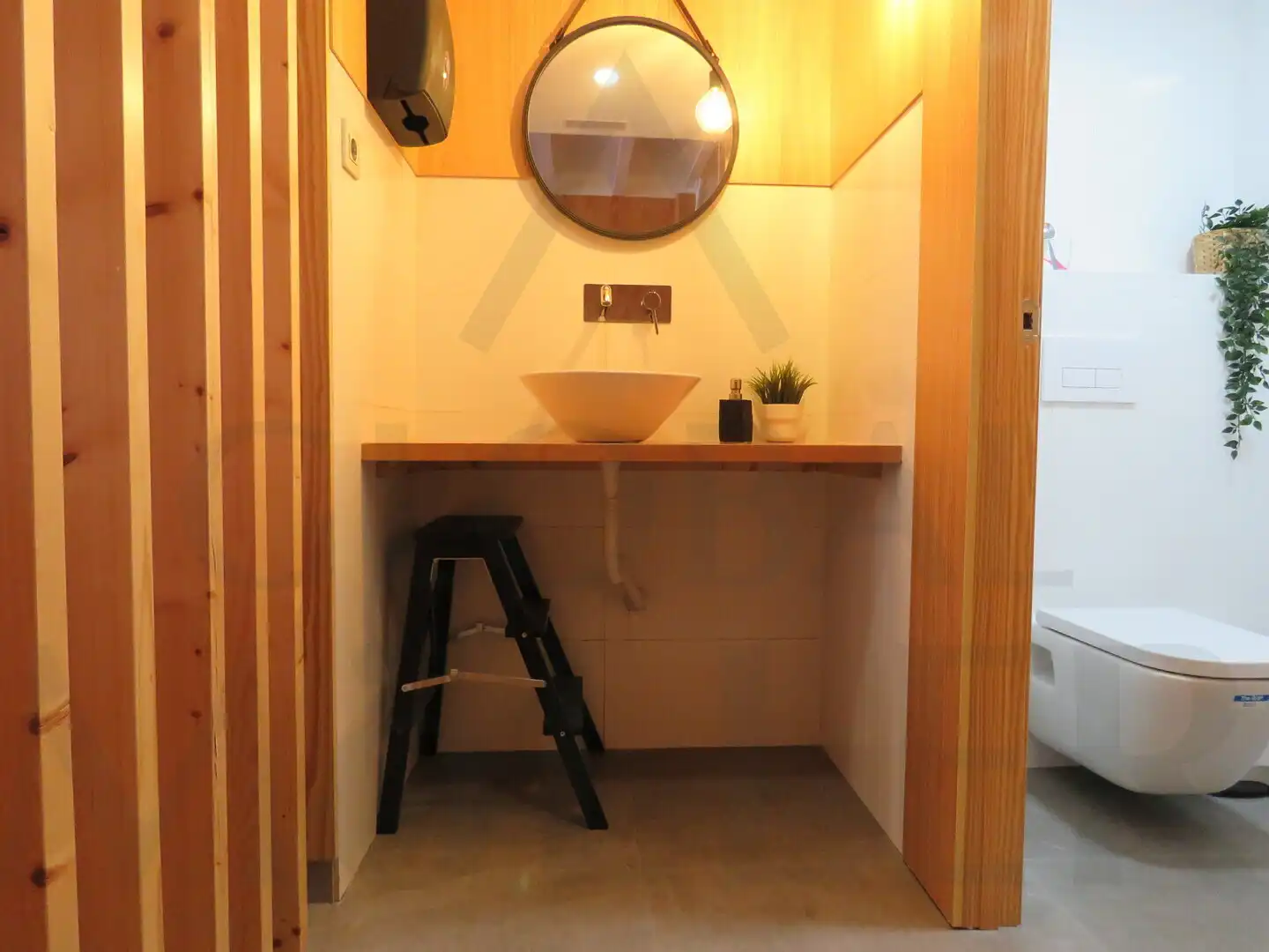 Badezimmer von Geschaftsraum zur Miete in Cartagena mit Klimaanlage und Möbliert