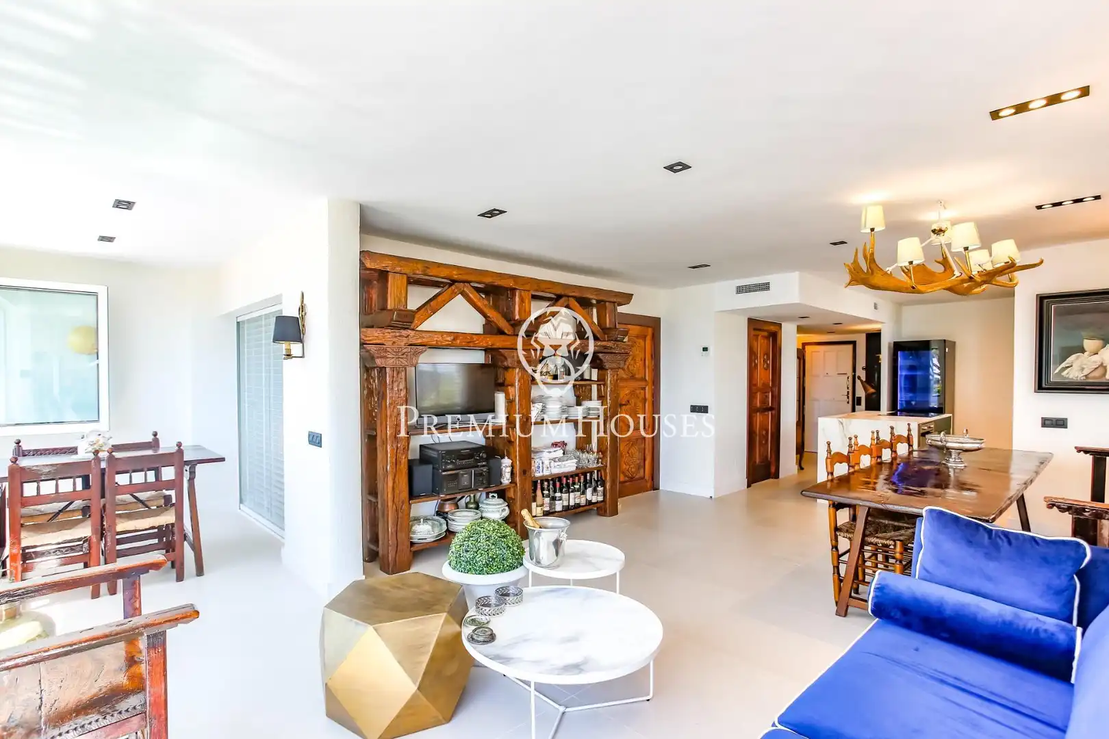 Wohnzimmer von Erdgeschoss zur Miete in Sitges mit Klimaanlage, Heizung und Terrasse