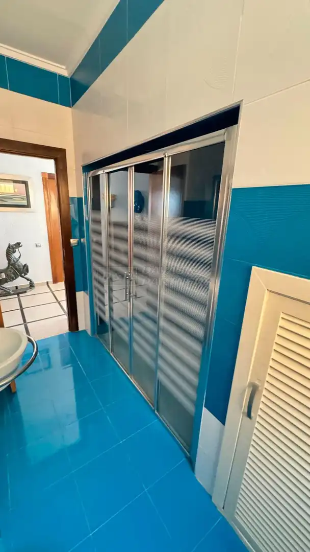 House with pool for sale in Playa de los Locos, imagen 30