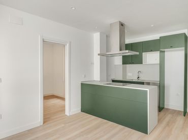 Flat with balcony for sale in Plaza Nogalera