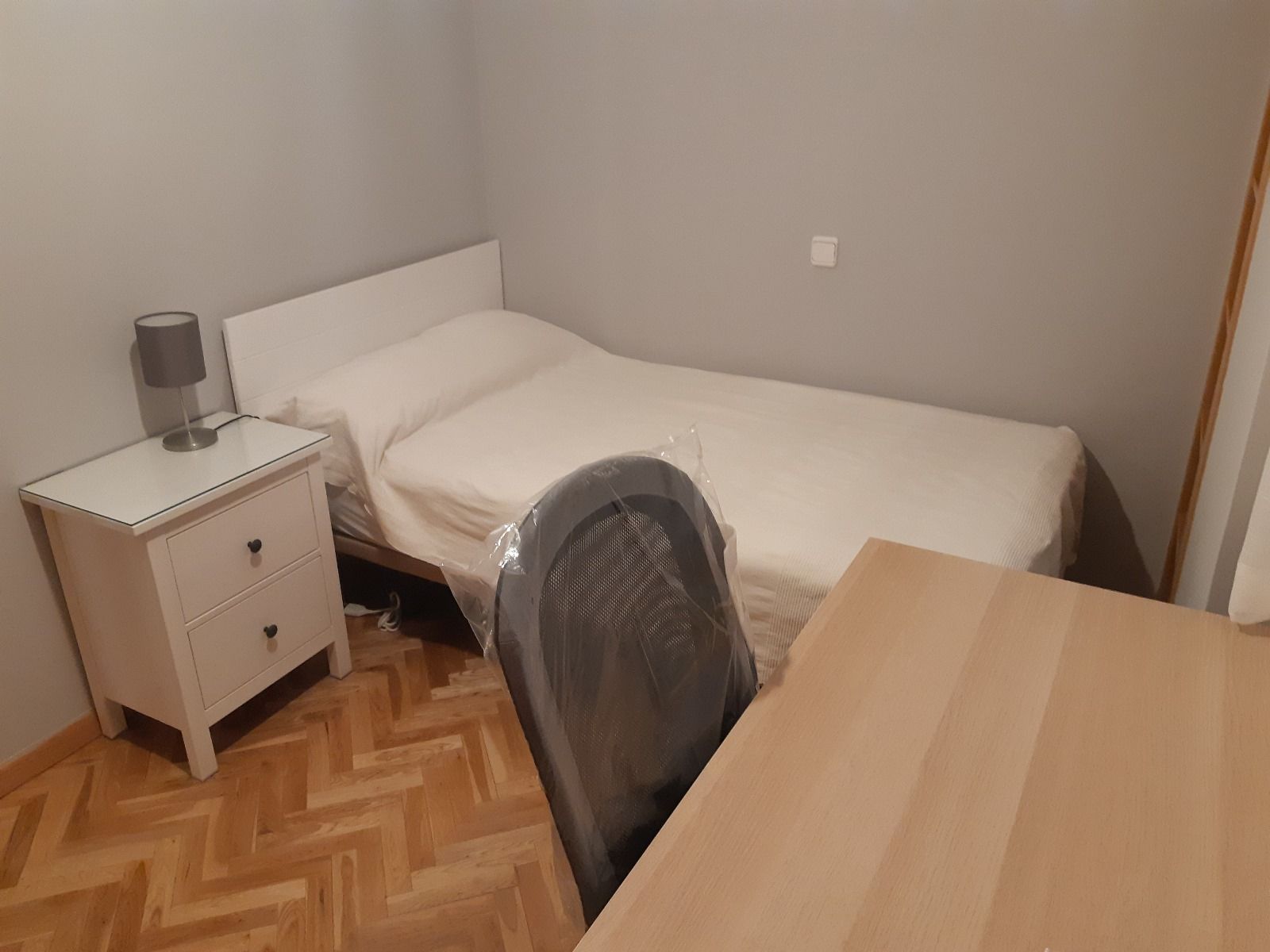 Flat to rent in Calle María de las Nieves Piedrahita, El Rosón - Kelvinator