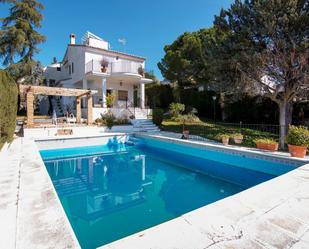 Jardí de Finca rústica en venda en La Zubia amb Terrassa, Piscina i Balcó