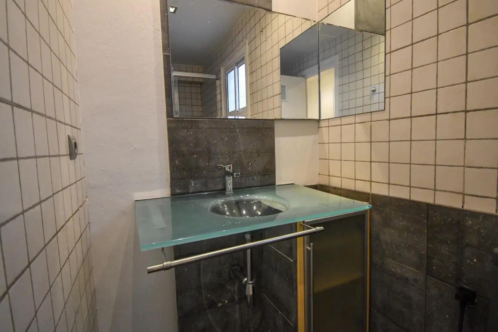 Baño de Piso en venta en Vilanova i la Geltrú con Aire acondicionado, Calefacción y Parquet