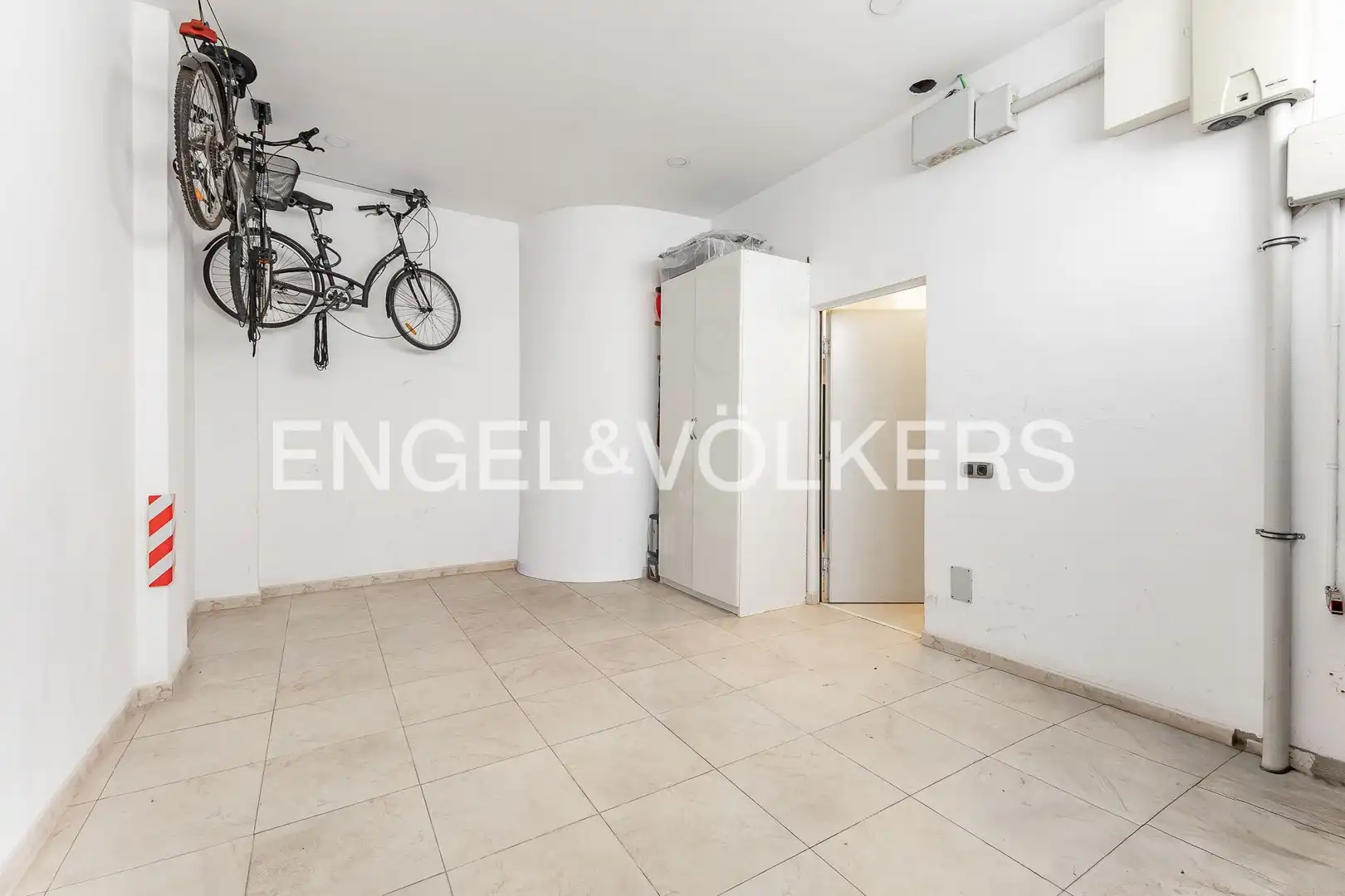 Casa adosada en venta en Barcelona con Aire acondicionado, Calefacción y Jardín privado