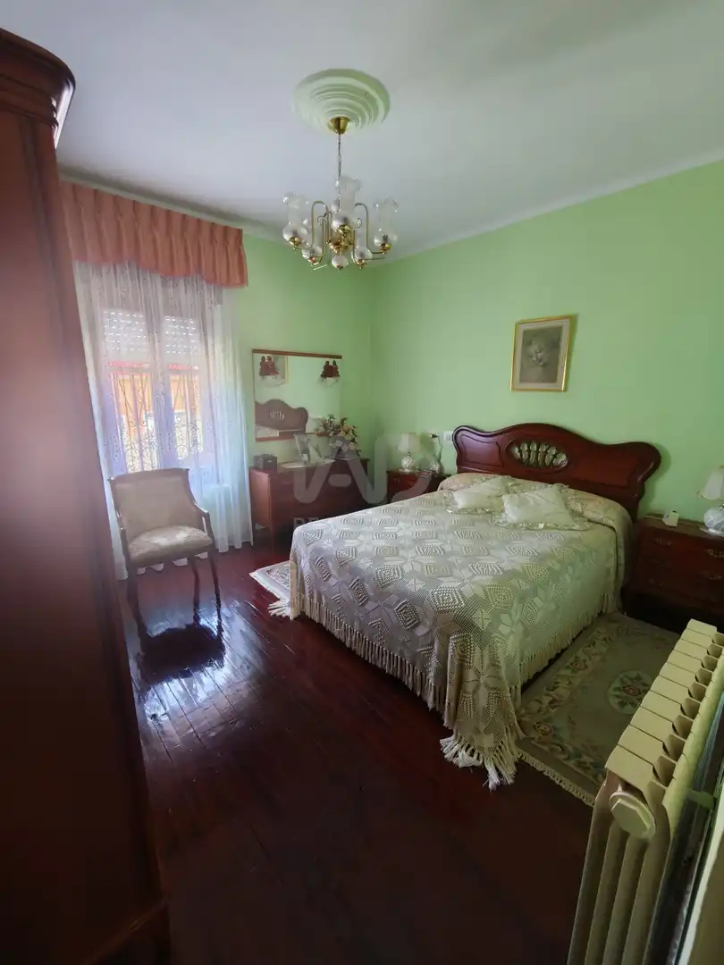 Dormitori de Casa o xalet en venda en Urdiales del Páramo amb Calefacció