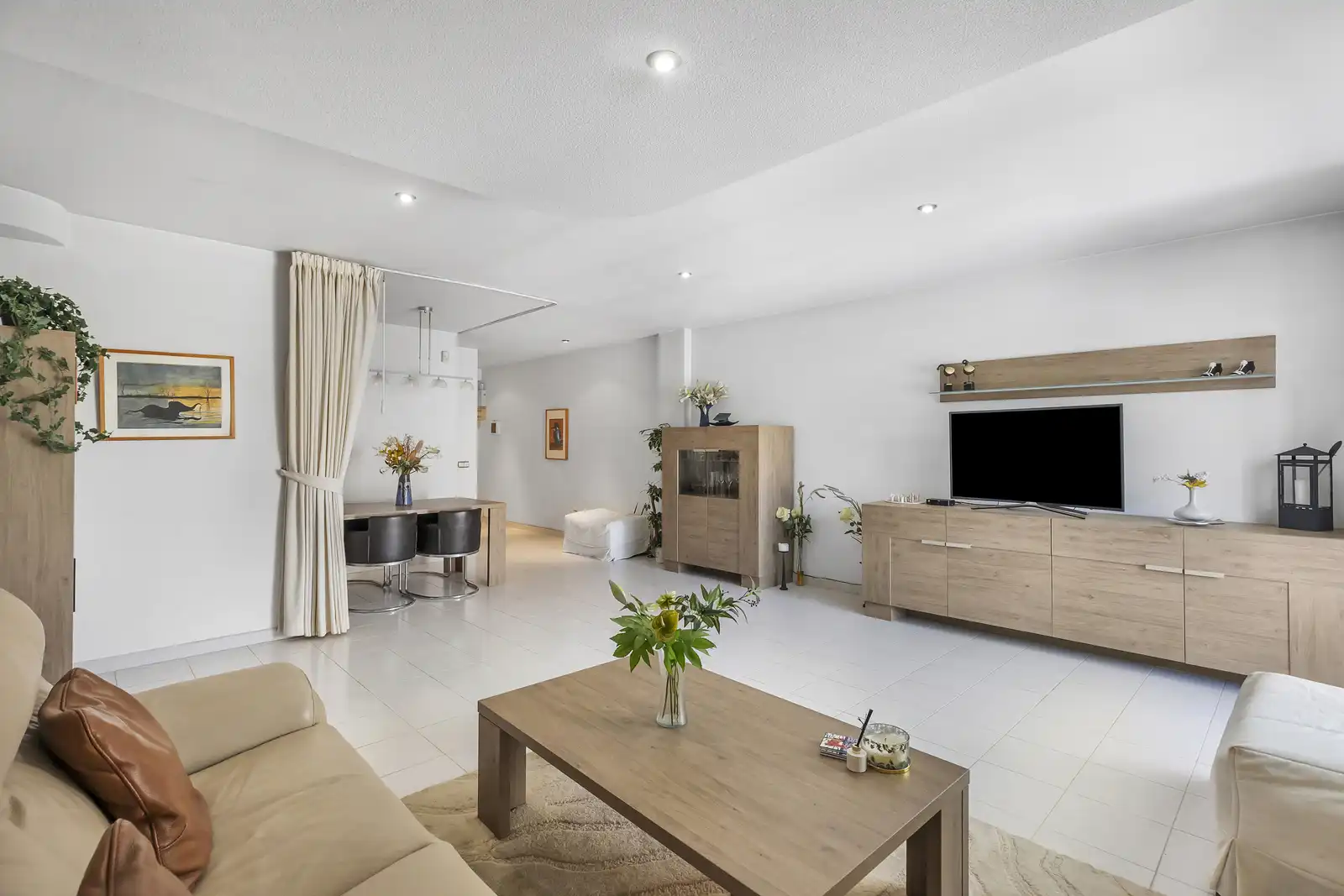 Sala d'estar de Apartament en venda en Guardamar del Segura amb Terrassa, Traster i Piscina