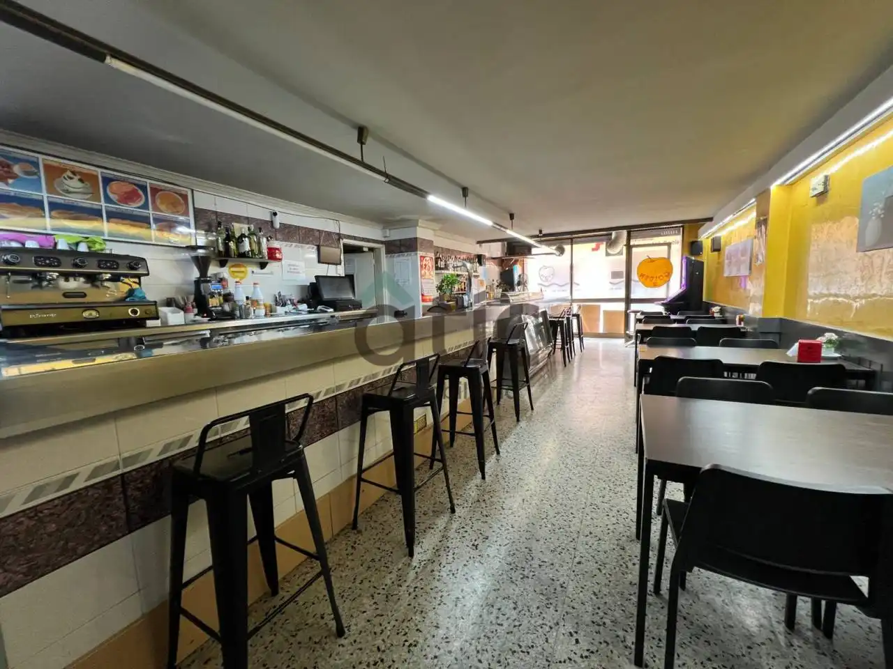 Commercial properties for rent in Manresa