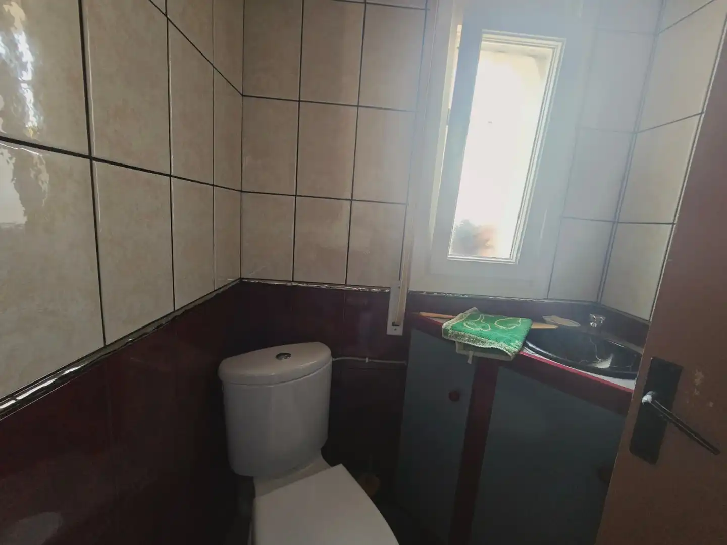 Bany de Casa o xalet en venda en Mont-roig del Camp amb Jardí privat, Traster i Piscina