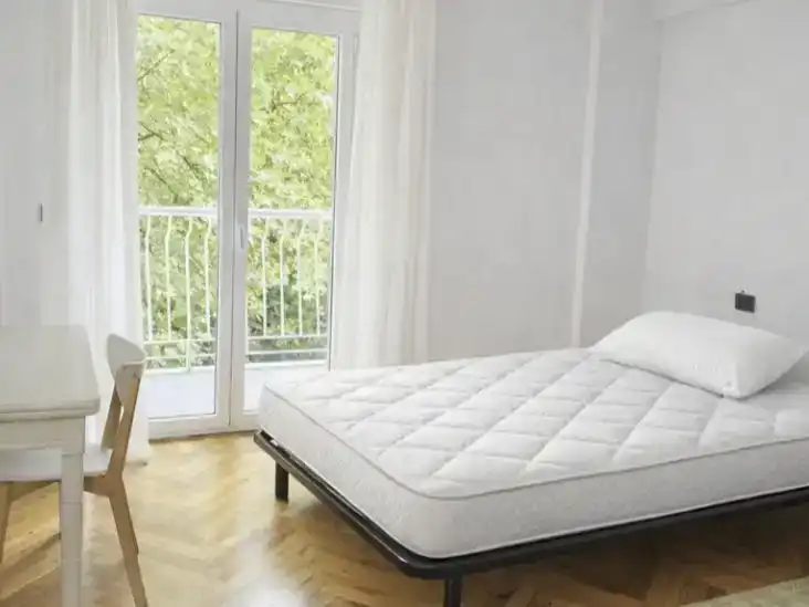 Schlafzimmer von Wohnung zur Miete in Donostia - San Sebastián 
