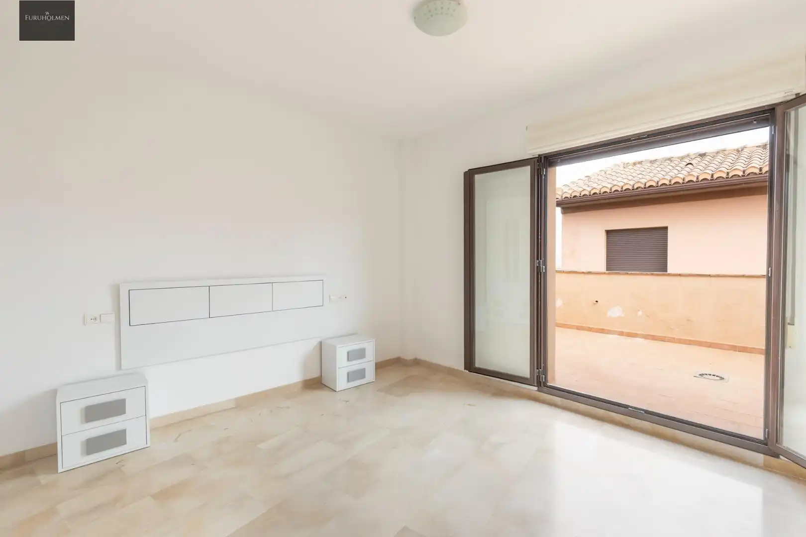 Dormitori de Casa adosada en venda en Monachil amb Aire condicionat, Calefacció i Terrassa