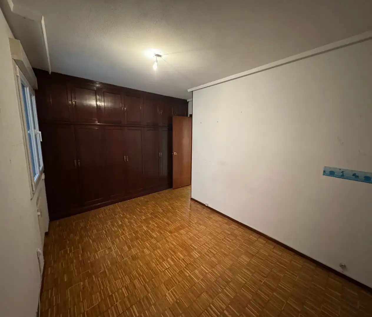 Habitación de Piso en venta en Gijón  con Calefacción y Parquet