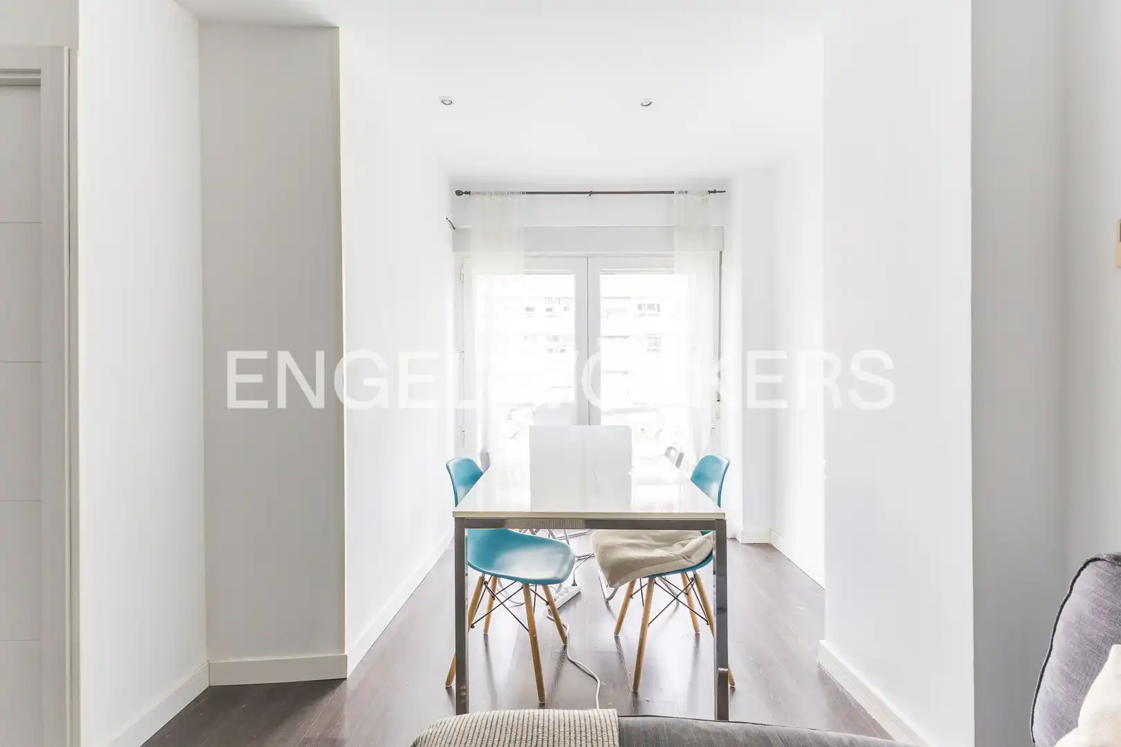 Comedor de Piso de alquiler en Madrid con Aire acondicionado, Calefacción y Amueblado