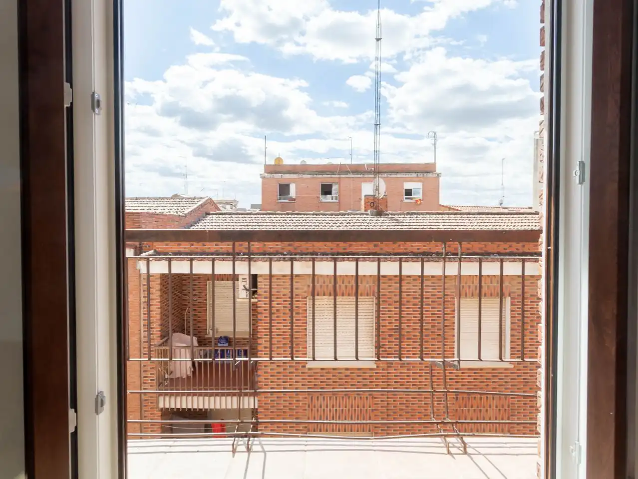 Vista exterior de Piso para compartir en Talavera de la Reina con Aire acondicionado, Calefacción y Horno