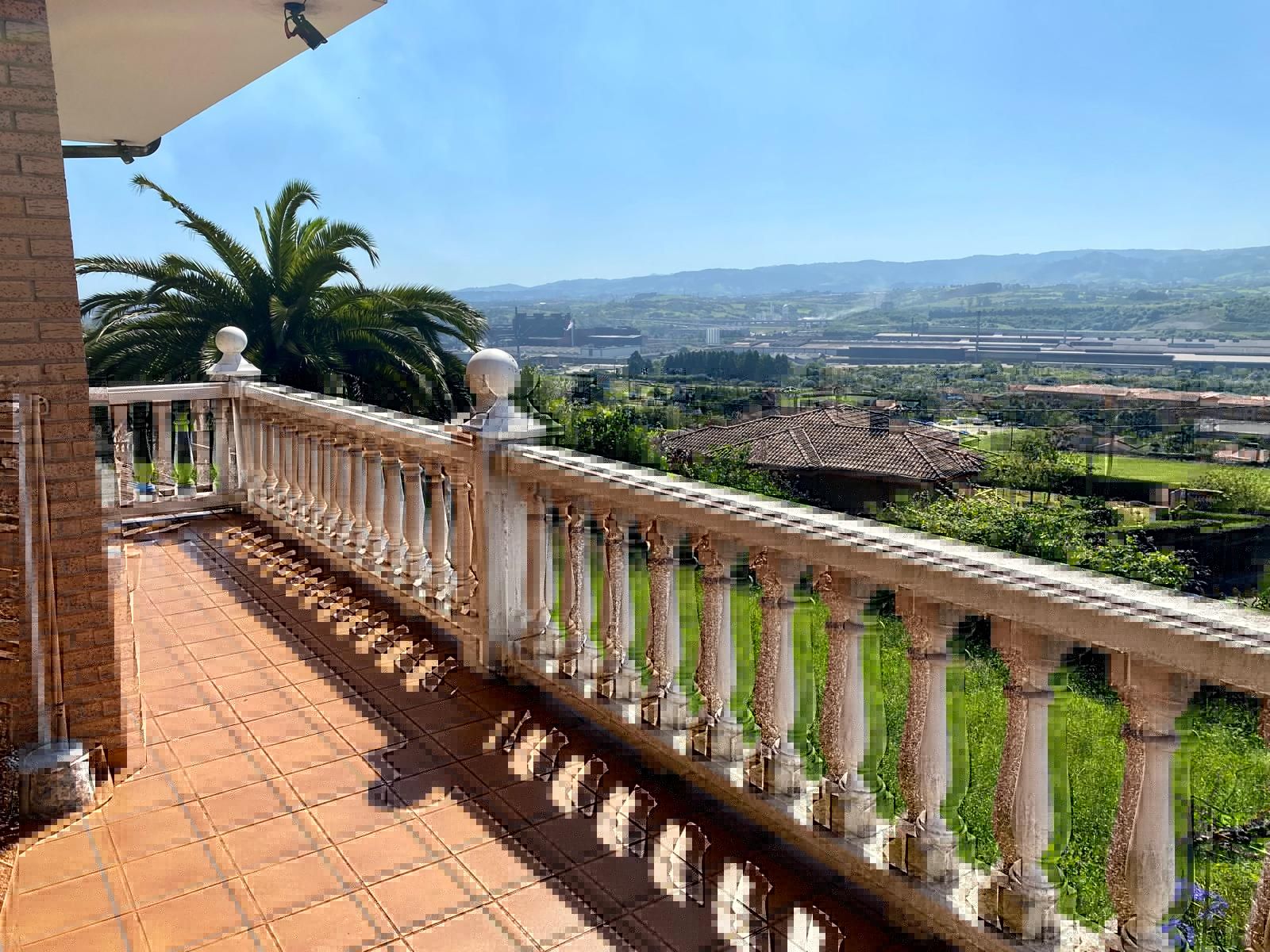 Terrace of House or chalet for sale in Gijón   with Heating, Private garden and Storage room