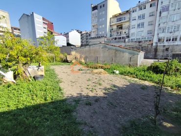 Terreny residencial en venda a O Carballiño