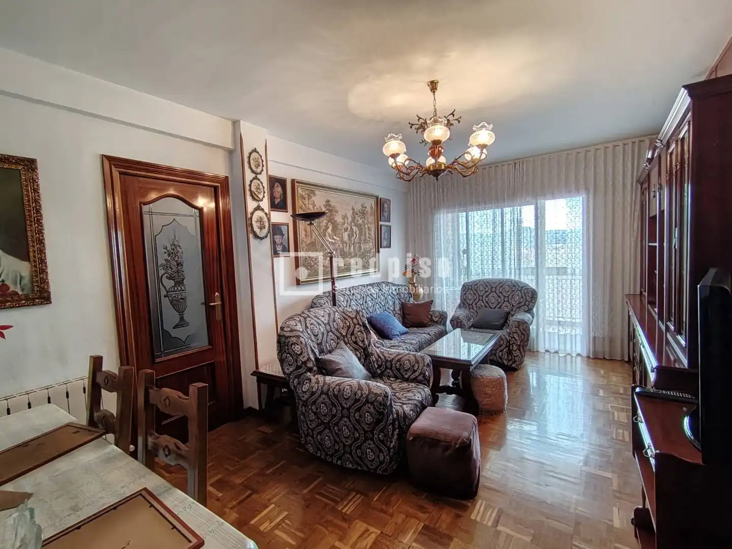 Sala d'estar de Pis en venda en Alcalá de Henares amb Calefacció, Parquet i Terrassa