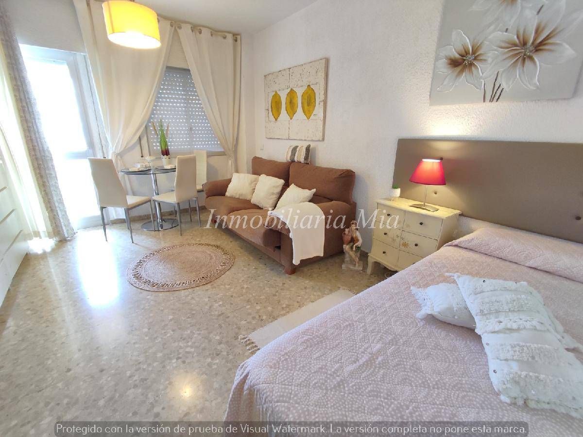 Bedroom of Study for sale in Torremolinos  with Terrace, Swimming Pool and Community pool
