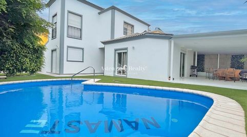 VILLA PAREADA EN VALLE DE FAÑABE, EL MADROÑAL