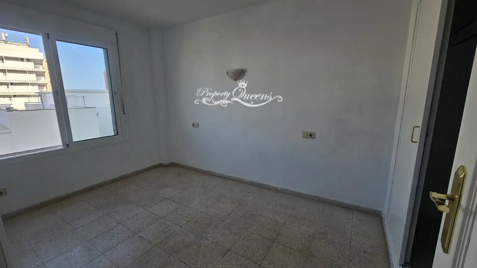 Wohnung zur Miete in Fuengirola mit Terrasse, Ofen und Waschmaschine