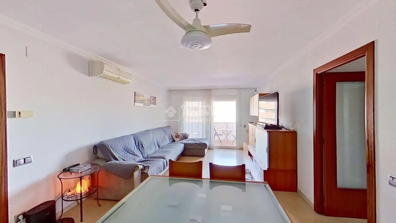 Living room of Flat for sale in Manresa  with Air Conditioner, Terrace and Storage room