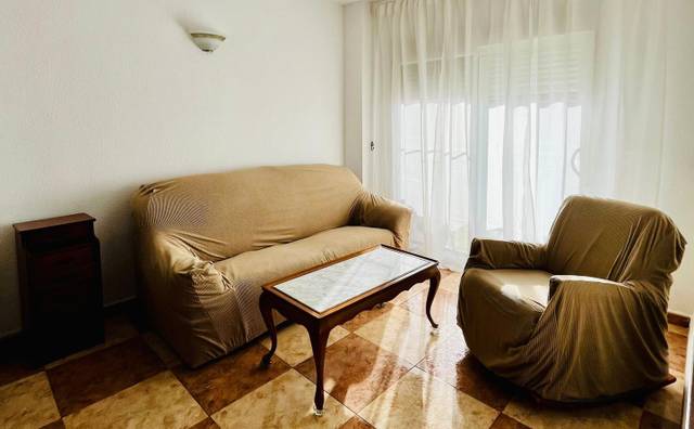 Piso en Alquiler en De La Malva-Rosa en La Malva-rosa