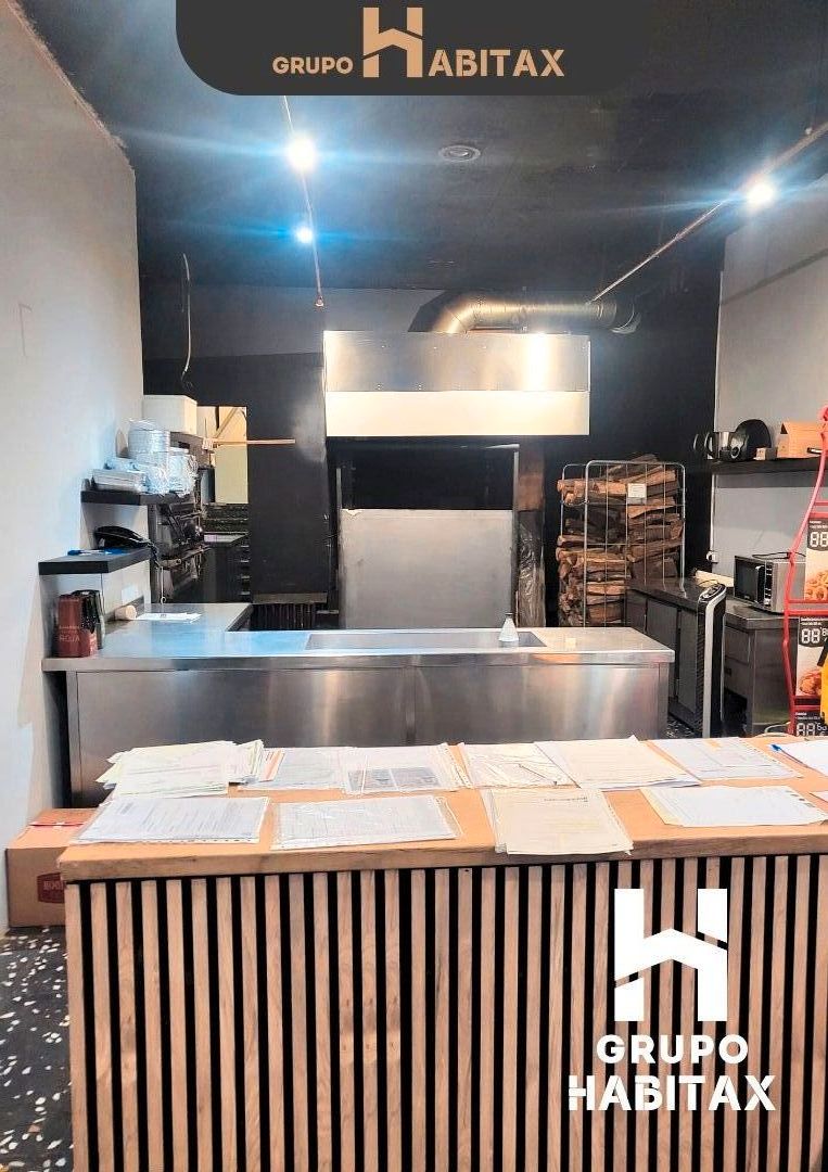 Local en traspaso en Ripollet con Aire acondicionado, Calefacción y Amueblado