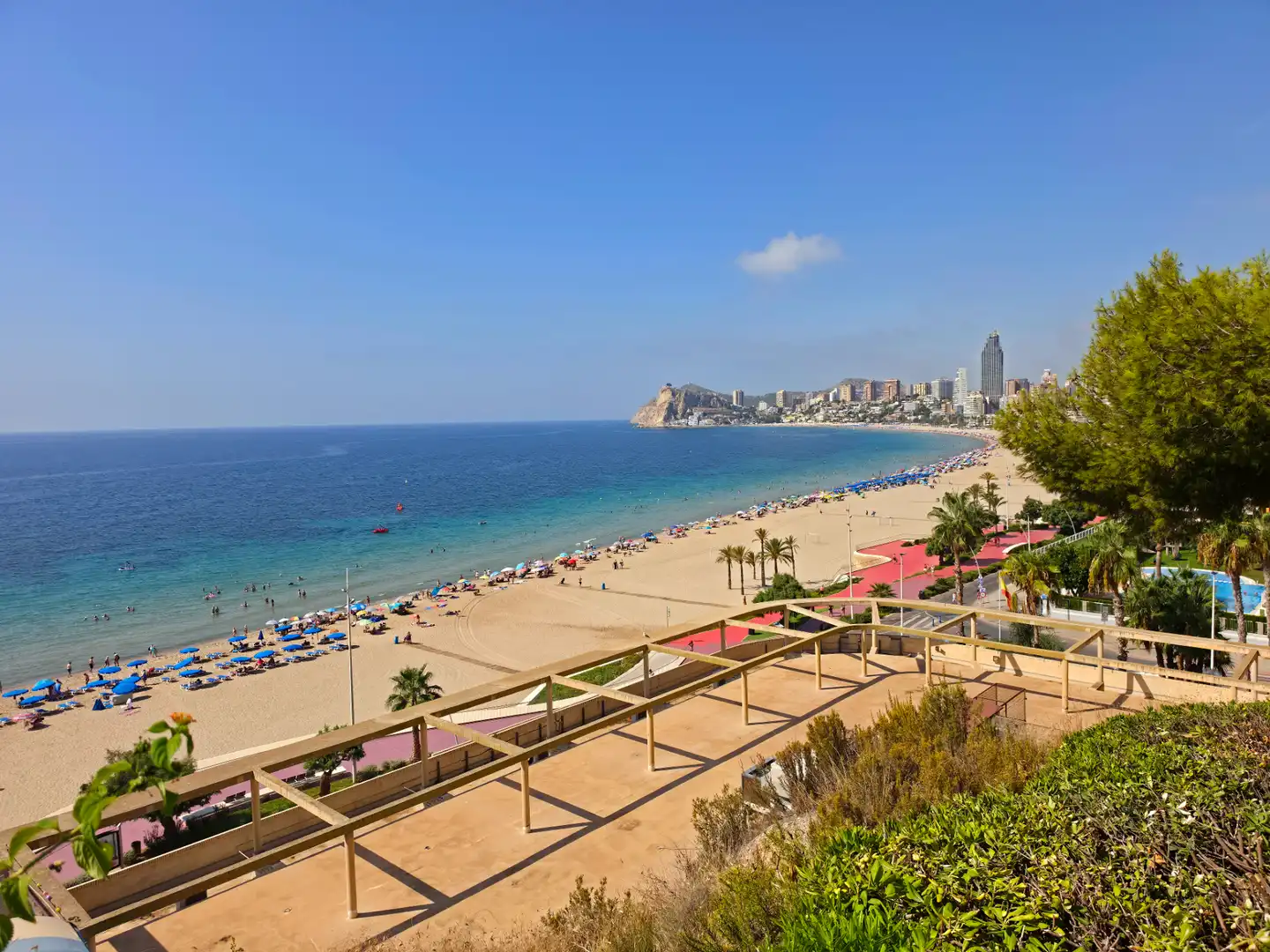 Vista exterior de Piso en venta en Benidorm con Aire acondicionado, Calefacción y Terraza