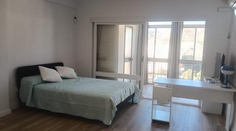 Foto 2 de Pis en venda a Calle Mondragon, 2, Barrio de Ciudad Jardín, Málaga Capital