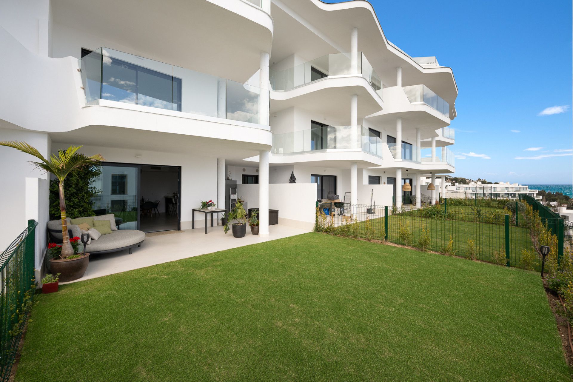 Exterior view of Planta baja for sale in Fuengirola  with Air Conditioner, Private garden and Terrace