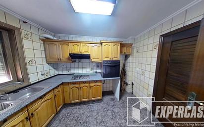 Kitchen of Flat for sale in  Valencia Capital  with Terrace