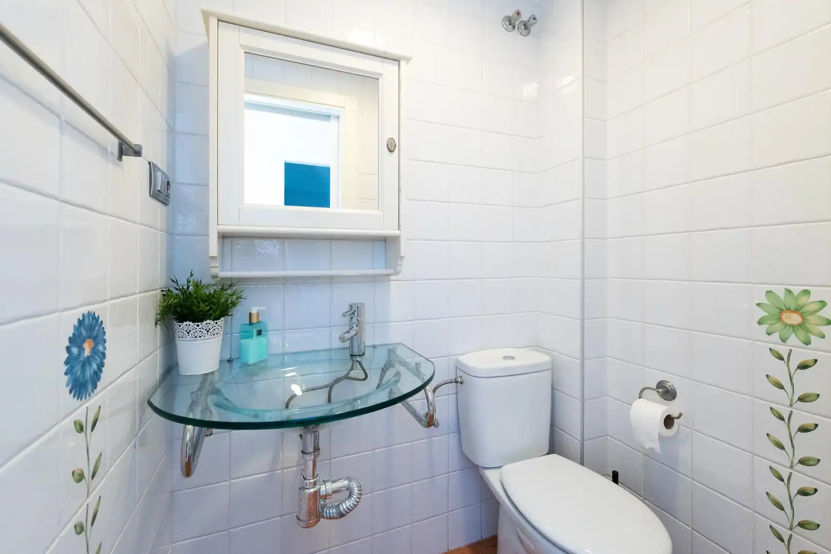 Bathroom of Detached homes for sale in Málaga  with Air Conditioner, Terrace and Community pool