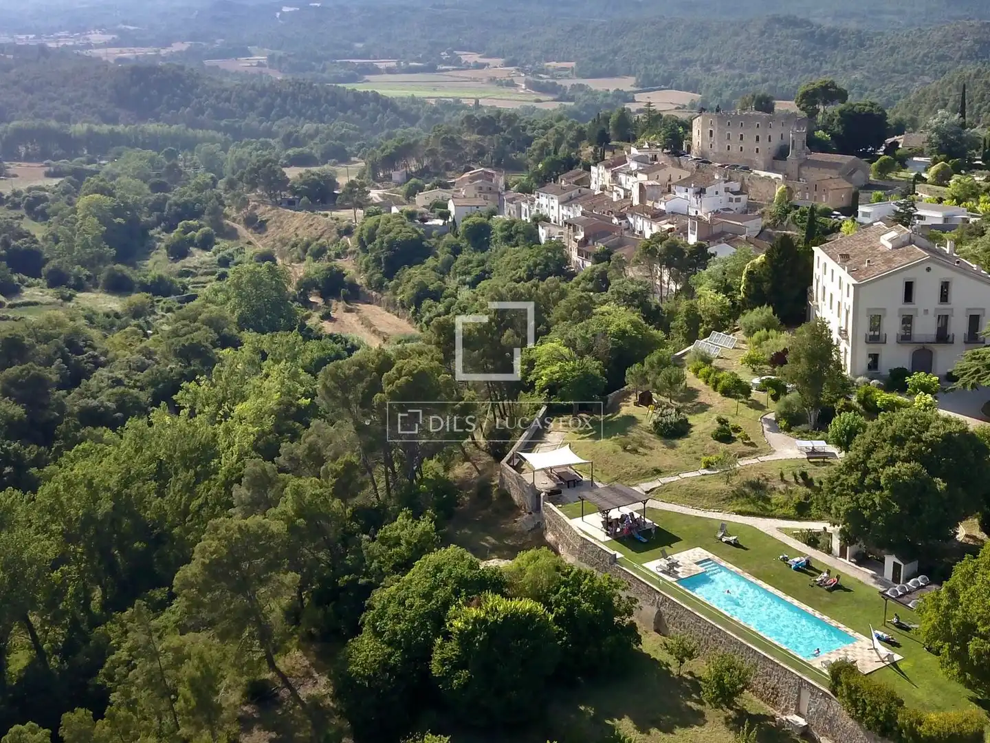Exterior view of Country homes for sale in La Torre de Claramunt  with Air Conditioner, Heating and Private garden