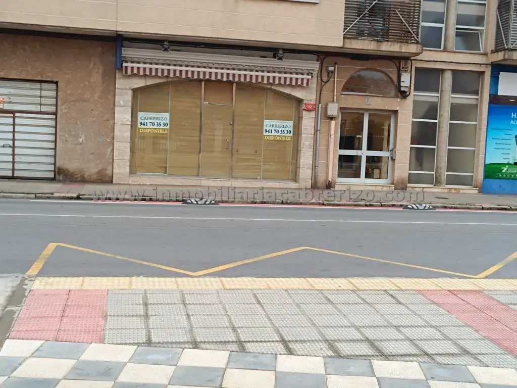 Local comercial en alquiler en Calle Marqués de Murrieta, imagen 2