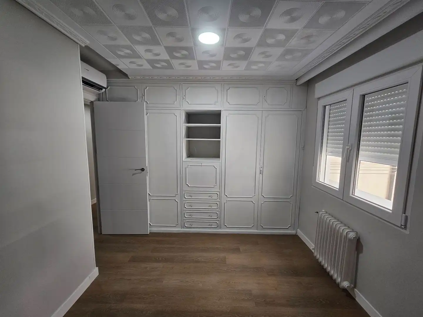 Habitación de Piso de alquiler en Madrid con Aire acondicionado y Calefacción