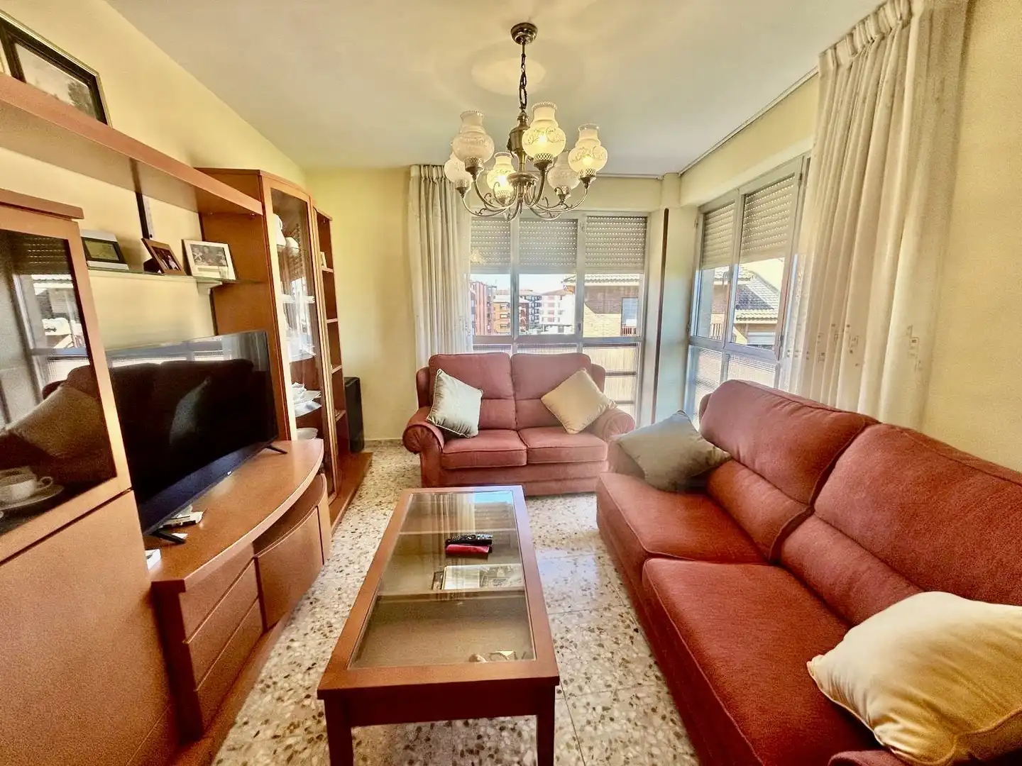 Living room of Houses for sale in La Bañeza   with Terrace