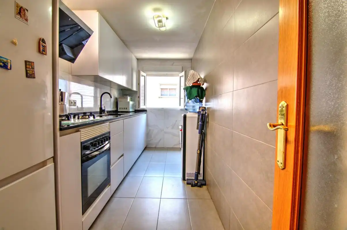 Cocina de Piso en venta en Onil con Calefacción, Terraza y Trastero