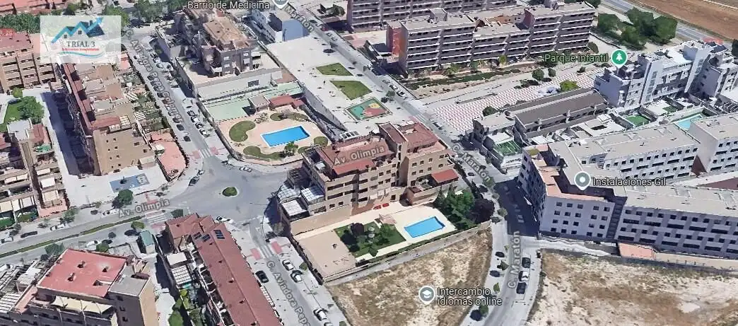 Piso con terraza en venta en Calle MARATON, imagen 3