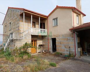 Vista exterior de Casa o xalet en venda en Ourense Capital  amb Jardí privat, Terrassa i Balcó