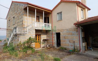 Vista exterior de Casa o xalet en venda en Ourense Capital  amb Terrassa i Balcó