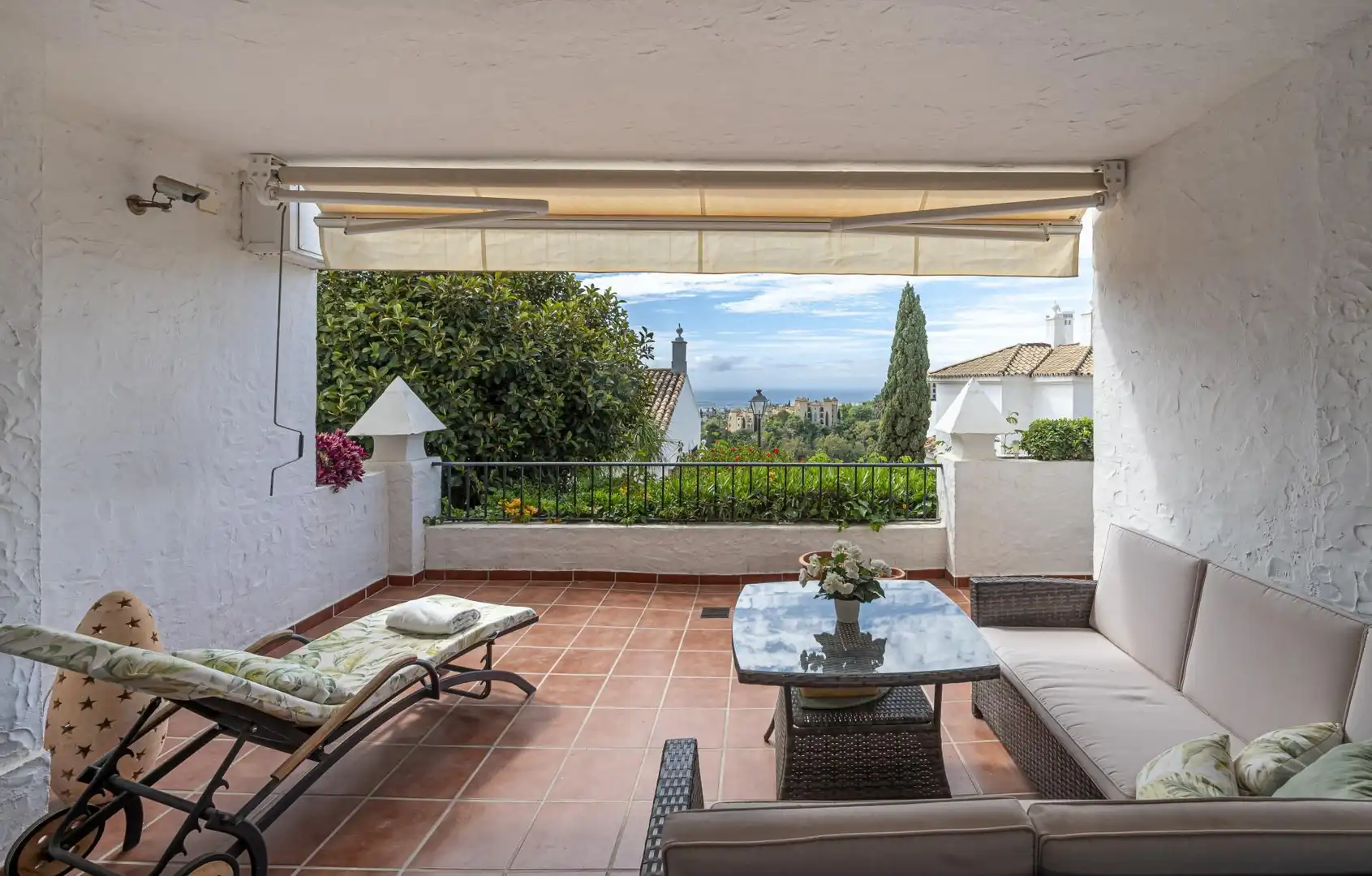 Apartament amb piscina en venda a Benahavís pueblo, imagen 3