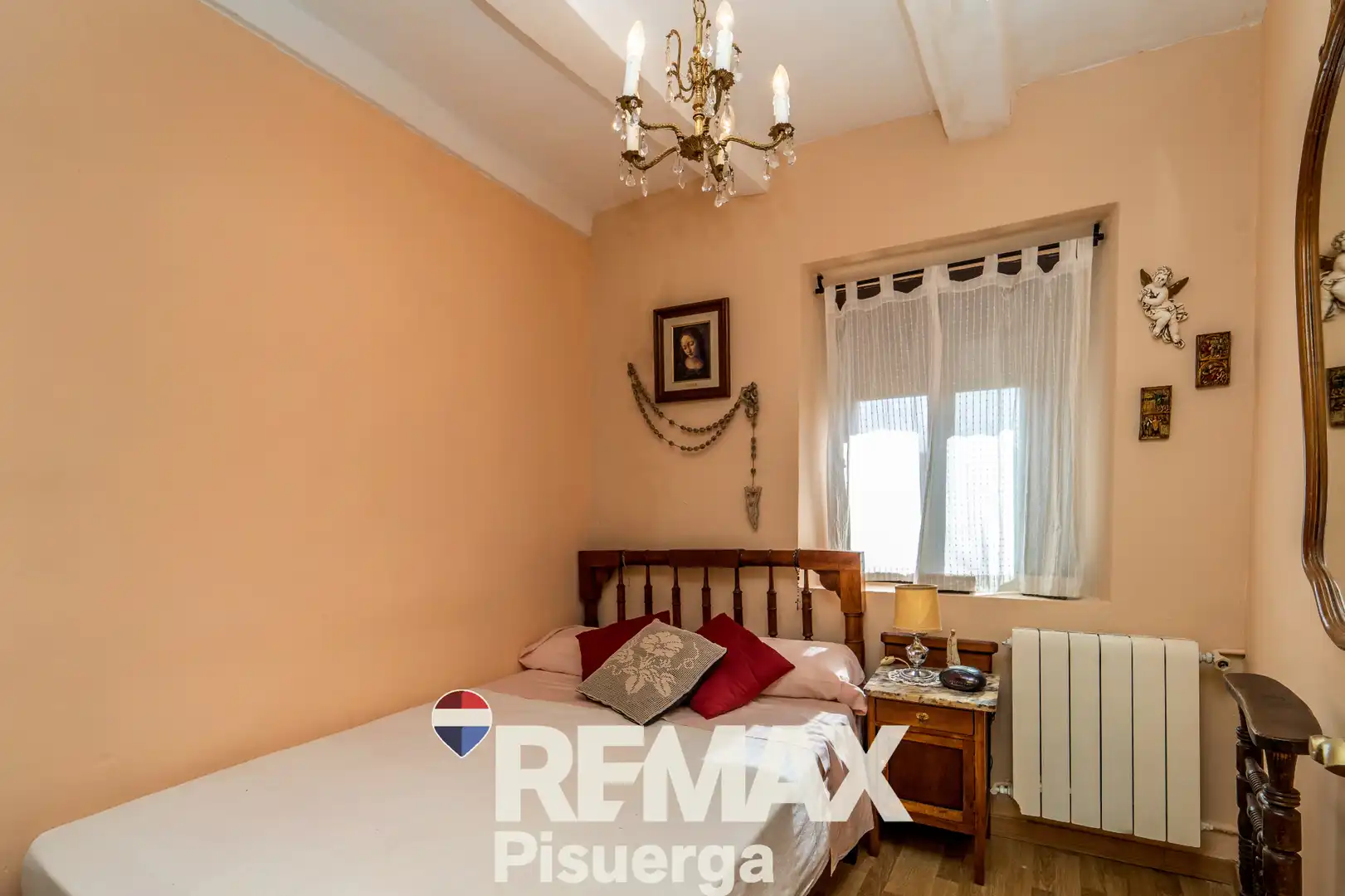 Bedroom of Houses for sale in Valoria la Buena  with Heating and Terrace