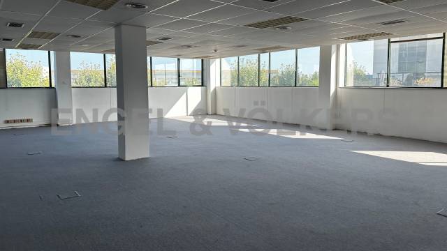 Oficina en Alquiler en Vilamalla