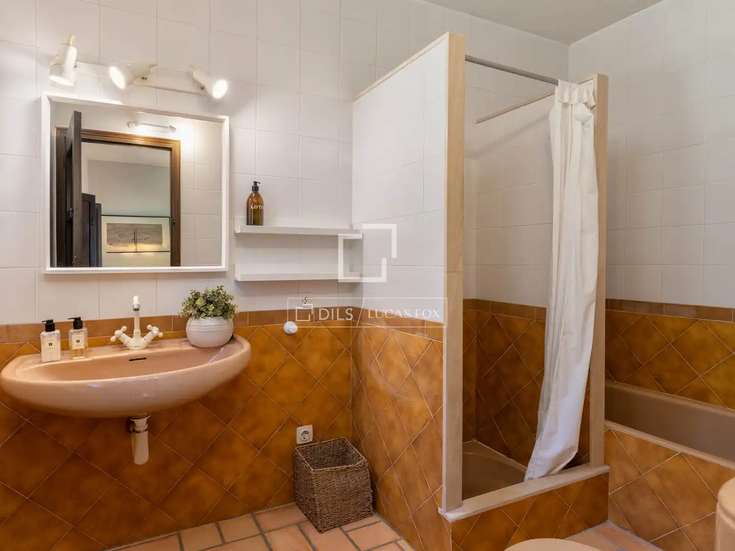Casa rustica con piscina in vendita a Mont-ras, imagen 56