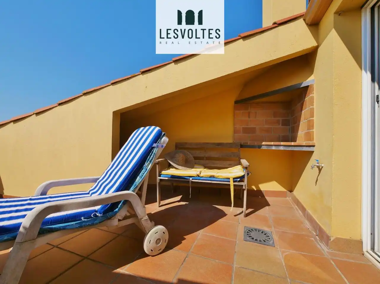 Terraza de Casa adosada en venta en Palafrugell con Aire acondicionado, Calefacción y Jardín privado