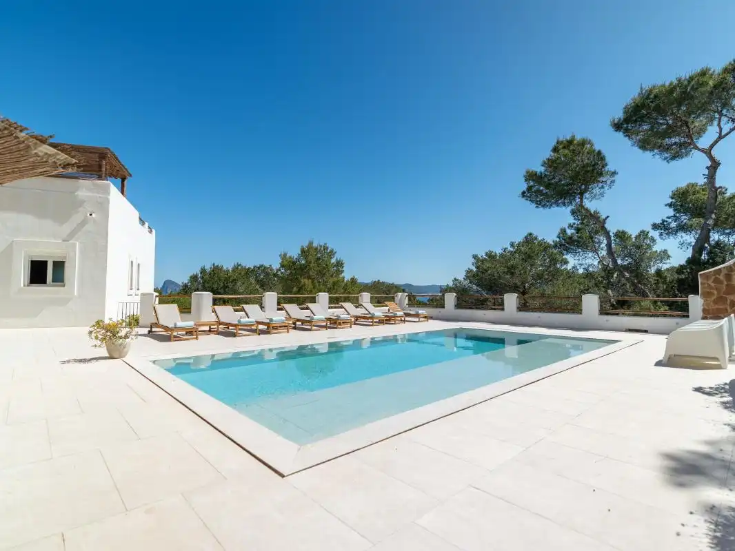 Swimming pool of Houses for sale in Sant Josep de sa Talaia  with Air Conditioner, Heating and Private garden